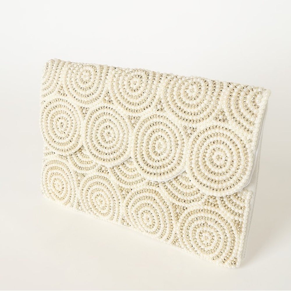 NWOT Lulus My Magic Moment White Pearl Clutch - Picture 7 of 10